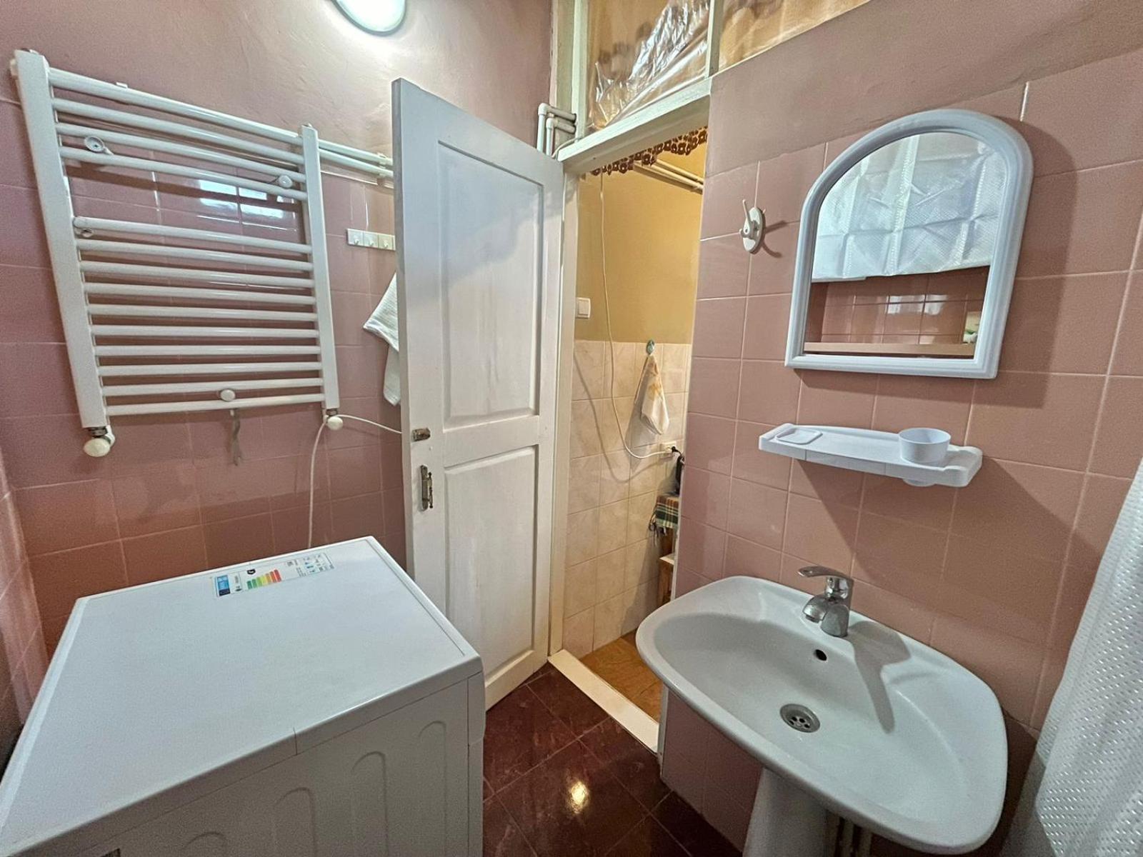 טביליסי Apartment Down Town Group מראה חיצוני תמונה